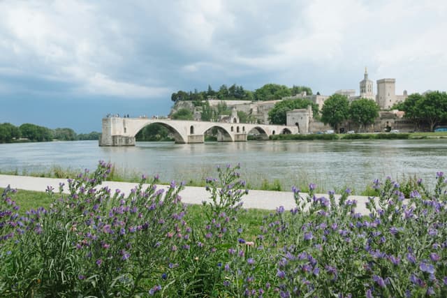 image de Avignon